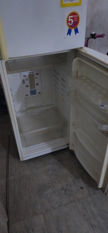 Al Wizarat, Appliances, SAR 300,  Selling Double Door Fridge