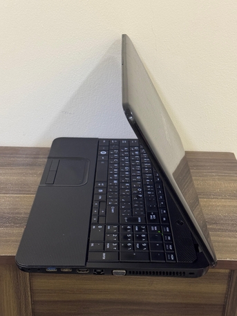 Riffa, Computers, BHD 45,  Toshiba Intel Core I5 2.5Ghz 8GB RAM 500GB Hard Drive 15.6"HD Display With Charger