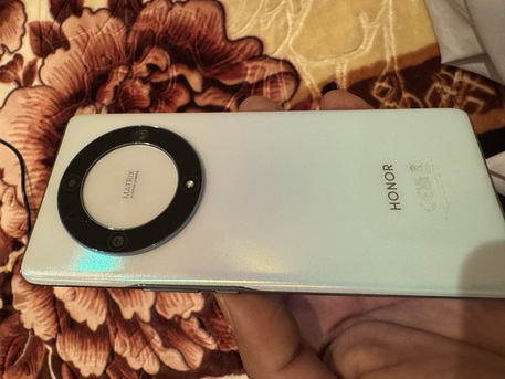 Riyadh, Mobile Phones, SAR 650,  For Sale: HONOR X9a 5G (Titanium Silver) &ndash; 256GB / 13GB RAM