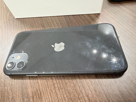 Al Yarmouk, Mobile Phones, SAR 1200,  IPhone 11