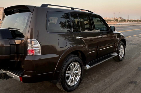 Riyadh, Vehicles, Cars & Trucks , SAR 92000,  Mitsubishi Pajero,  2022,  Automatic,  40091 KM,  Mitsubishi Pajaro   V6 Full Option 4 X 4 Without Accident 100 %