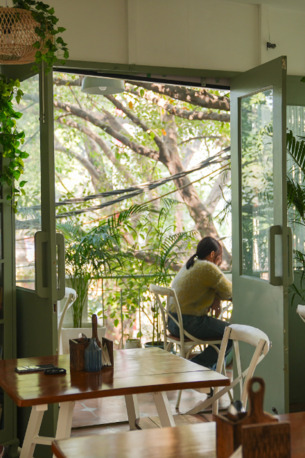 New Delhi, Restaurants, Byterra: The Ultimate Cafe In Hauz Khas For Couples