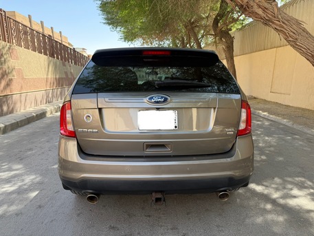 Al Malaz, Vehicles, Cars & Trucks , SAR 40000,  Ford Edge,  2014,  Automatic,  137000 KM,  Excellent Condition For Sale