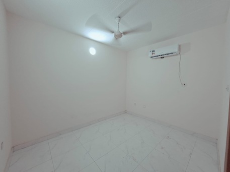 Hoora, Apartments/Houses, BHD 170/month,  1 BR,  200 Sq. Meter,  1 BHK Semi-Furnished Apartment Hoora - BD 170/- Only (EWA Unlimited)