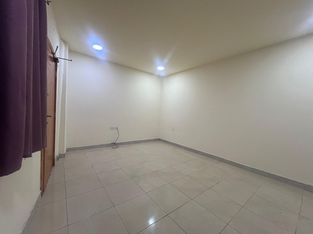 Segaya, Apartments/Houses, BHD 140/year,  1 BR,  EXCELLENT SEMIFURNISHED STUDIO  RENT 140 EWA UNLIMITED