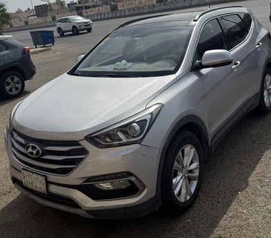 Al Safa, Vehicles, Cars & Trucks , SAR 52000,  Hyundai Santa Fe,  2018,  Automatic,  241500 KM,    &ndash; Mid Option&ndash; Used For Sale
