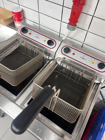 Dammam, Technical, Kitchen Equipment BROASTED MACHINES