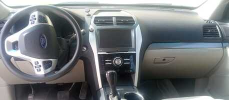 Riyadh, Vehicles, Cars & Trucks , SAR 33000,  Ford Explorer,  2013,  Automatic,  266 KM,   FOR SALE 266k KM