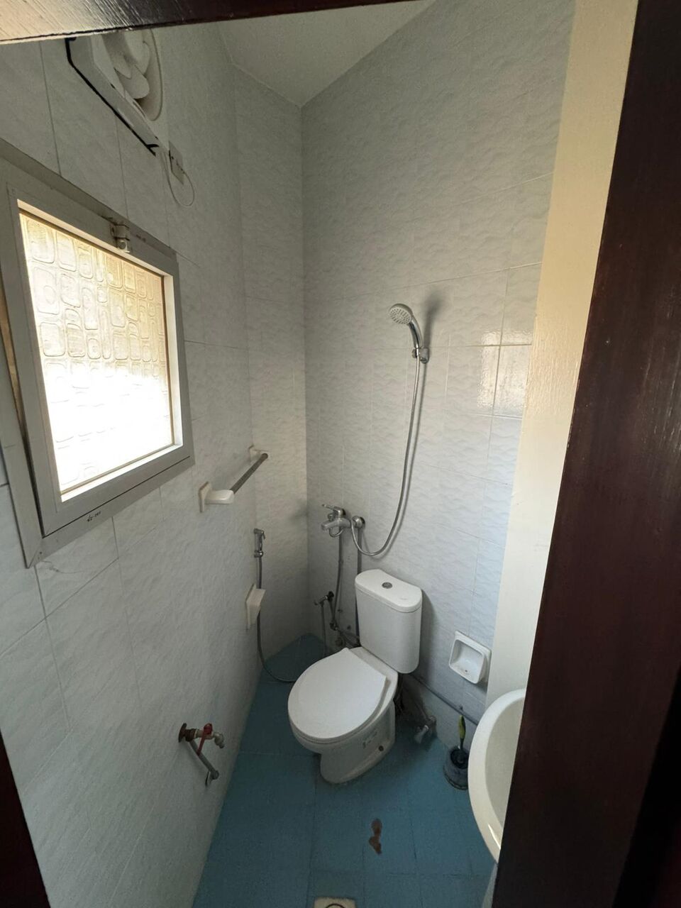 Manama, Rooms for Rent, BHD 110/month,  1500 Sq. Meter,  Room Available For Rent With Attached Bathroom Rent 110 BHD With EWA)