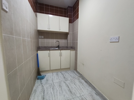 East Riffa, Apartments/Houses, BHD 150/year,  1 BR,  East Riffa:- Studio Flat On Rent With Unlimited Ewa..