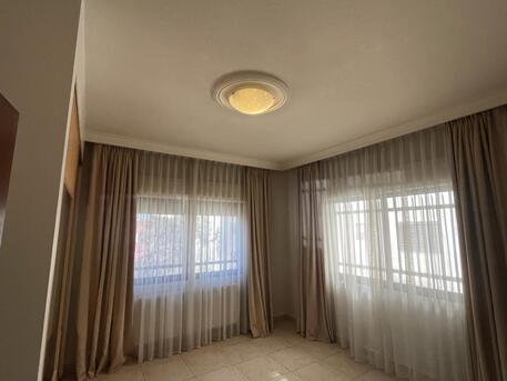 Amman, Apartments/Houses, JOD 10000/year,  3 BR,  250 Sq. Meter,  Semi Furnished Apartment For Rent In Al Swafiyieh