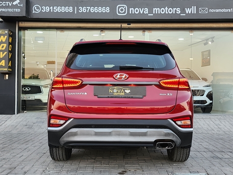 Manama, Vehicles, Cars & Trucks , BHD 7500,  Hyundai Santa Fe,  2019,  Automatic,  65000 KM,   3.5L