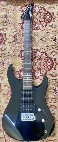 Riyadh, Musical Instruments, SAR 600,  Electric Guitar 24 Frets Yamaha RGX112