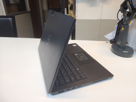 Al Olaya, Computers, SAR 1450,  Dell Latitude 7410 | I7 10th | 8GB | 256GB NVMe | 14&rdquo; FHD | Backlit