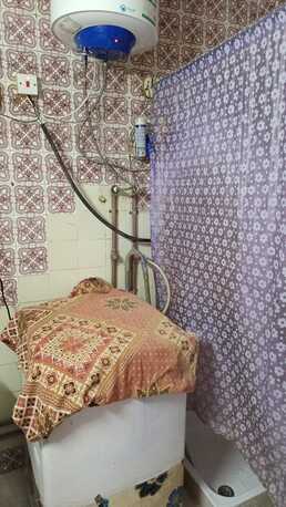 Hara, Housing Exchanges, SAR 1050/month,  Furnished Room Available For A Single Non-smoking Person