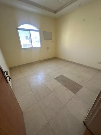 East Riffa, Apartments/Houses, BHD 160/month,  2 BR,  85 Sq. Meter,  2BHK NEAR EMIRATES GIFTS, BUKWARA