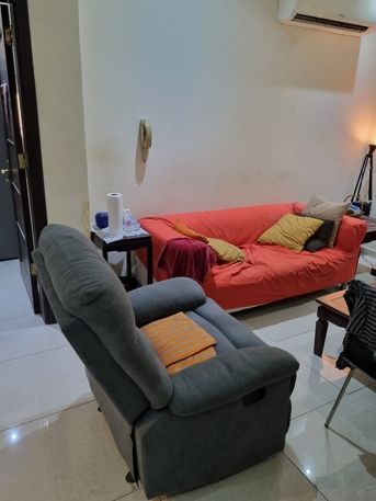 Mushrefah, Furniture, SAR 5000,  2BHK Flat With All Furniture To Go With Flat