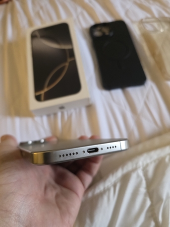 Riyadh, Mobile Phones, SAR 3800,  IPhone 16 Pro Max - 256GB