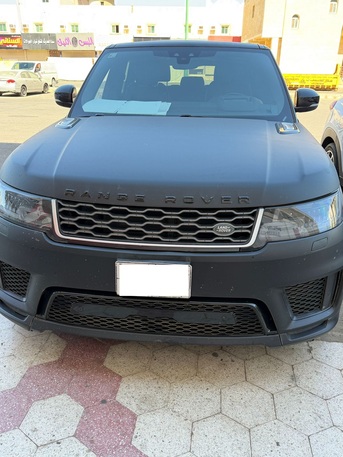 Yanbu, Vehicles, Cars & Trucks , SAR 180000,  Range Rover - Private - Black - Diesel,  2019,  Automatic,  184275 KM,