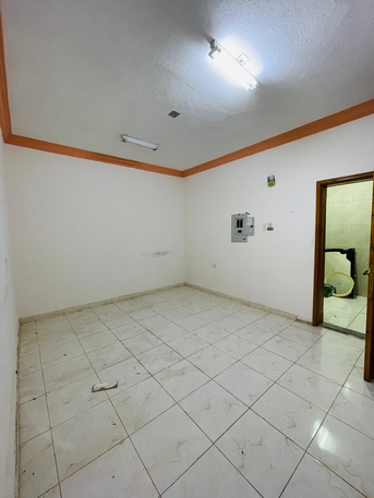 Jubail, Apartments/Houses, 2 BR,  2BHK UNFURNISHED APARTMENT AVAILABLE FOR RENT