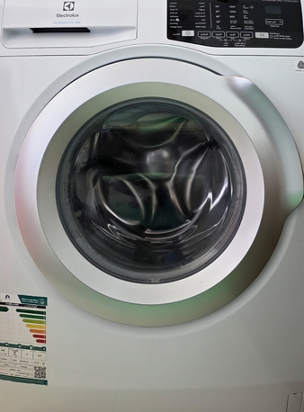 Al Tubaishi, Appliances, SAR 1000,  Electrolux Washing Machine- 8KG Front Load