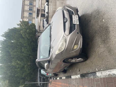 Dammam, Vehicles, Cars & Trucks , SAR 27000,  Hyundai Tucson,  2012,  Automatic,  601400 KM,  Clean Family Car