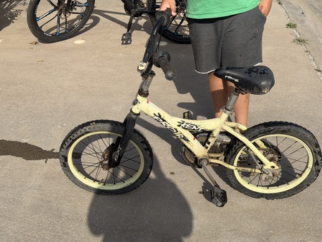 Al Jubail Al Balad, Bicycles, SAR 110,  Bicycle 6-7 Years Of Age