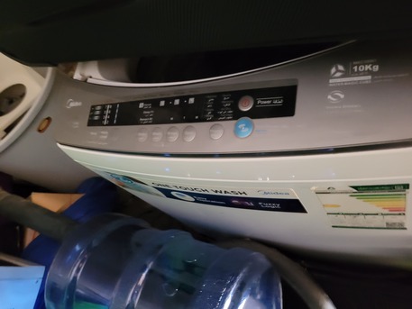 Jeddah, Appliances, SAR 650,  Midea Washing Machine 10kg For Sale In Excellent Condition