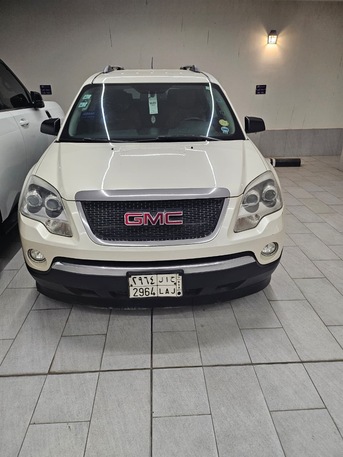 Jeddah, Vehicles, Cars & Trucks , SAR 23000,  Gmc Acadia,  2012,  Automatic,  240 KM,