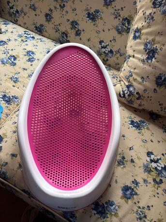 Manama, Baby & Kid Stuff, BHD 50,  Baby Items For Sale (cradle And  Bed)