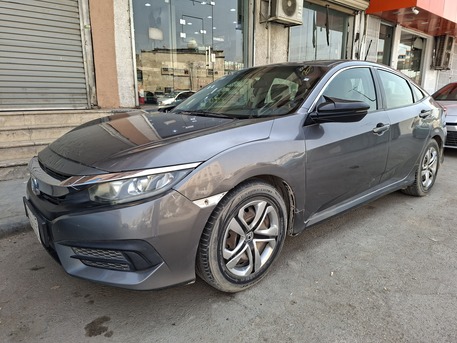 Riyadh, Vehicles, Cars & Trucks , SAR 35000,  Honda Civic,  2017,  Automatic,  194000 KM,    For Sale