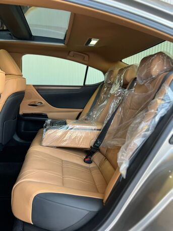 Riffa, Vehicles, Cars & Trucks , BHD 17700,  LEXUS ES 350 2023 SILVER,  2023,  Automatic,  46000 KM,