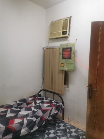 Riyadh, Rooms Available, SAR 600/month,  Room Available For Rent. For Executive Pakistani Single Bachelor