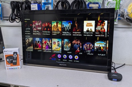 Manama, Computers, BHD 33,  Skyworth 32" LED TV With NEW Boxpack 8K Ultra HD Smart TV Box FREE All Country TV Channels