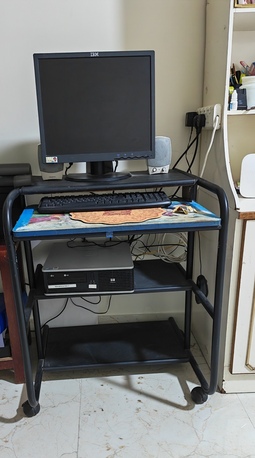 Salmaniya, Computers, BHD 15,  Computer Table  (Steel)