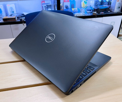 Manama, Computers, BHD 178,  DELL Precision Graphics I7 9th Generation 15.6" Touch Laptop NVidia 4GB Graphics 16GB RAM