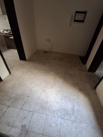 Hoora, Apartments/Houses, BHD 130/month,  2 BR,  2bhk 2bath 1hall Closed Kitchen Lift 130bd With Out Ac With Out Ewa