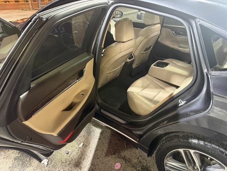 Riyadh, Vehicles, Cars & Trucks , SAR 53000,  Hyundai Azera,  2020,  Automatic,  203500 KM,    Model