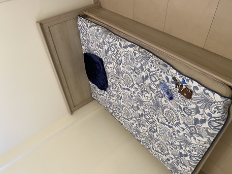 Manama, Rooms Available, BHD 100/month,  Furnished,  BHD 100/month,Manama,Bab Al Bahrain ,Near Sri Krisha Temple,Furnished Bedroom With EWA