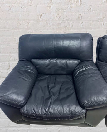 Al Rabwah, Furniture, SAR 500,  ‼️ LAST CHANCE FINAL SALE - ONLY FOR FEW HOURS - LIKE NEW 4-SEATER BLACK LEATHER SOFA ‼️