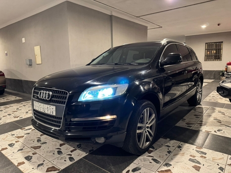 Jeddah, Vehicles, Cars & Trucks , SAR 24000,  Audi Q7,  2007,  Automatic,  345000 KM,   Full Option