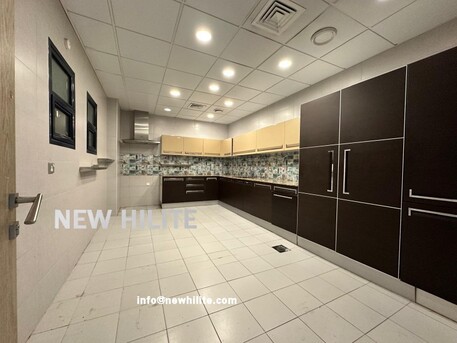 Salmiya, Apartments/Houses, KWD 2000/month,  6 BR,  SIX BEDROOM SEA VIEW FLOOR FOR RENT IN SALMIYA