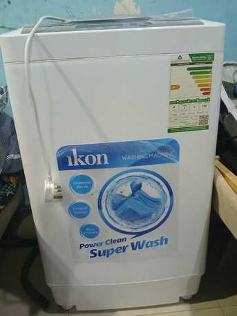 Al Mahdiyah, Furniture, SAR 650,  5 KG AUTOMATIC WASHING MACHINE (MINT CONDITION), SOFA BED