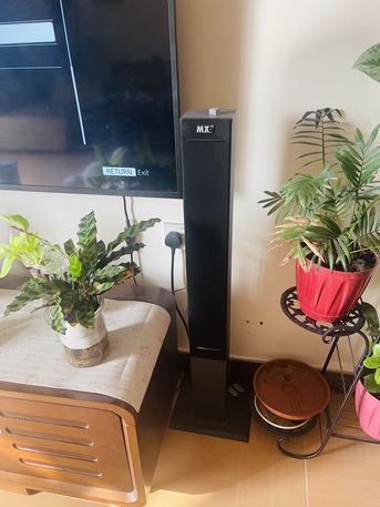 Manama, Electronics, BHD 130,  For Sale: Sony 55&Prime; 4K UHD Smart TV KD‑55X7000G + FREE MX Home Theatre!