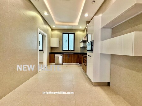 Funaitees, Apartments/Houses, KWD 1000/month,  5 BR,  Spacious 5BR Floor For Rent In Fnaitees, Kuwait