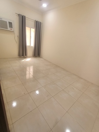 Salmaniya, Apartments/Houses, BHD 210/month,  2 BR,  Semi Furnished 2 Bedroom Family Flat For Rent In Salmaniya With Electricity