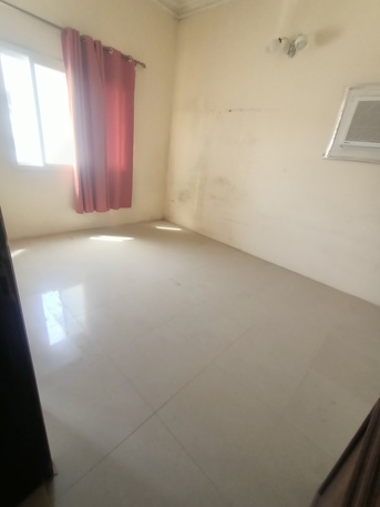 Salmaniya, Apartments/Houses, BHD 210/month,  2 BR,  Family Flat For Rent In Salmaniya 2 BHK With Electricity 35529070