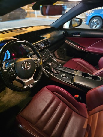 Zinj, Vehicles, Cars & Trucks , BHD 8500,  Lexus IS 300 F SPORT,  2020,  Automatic,  78000 KM,  LEXUS IS 300 F SOPRT  FULL OPTION CAR FOR SALE