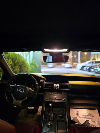 Zinj, Vehicles, Cars & Trucks , BHD 8500,  Lexus IS 300 F SPORT,  2020,  Automatic,  78000 KM,  LEXUS IS 300 F SOPRT  FULL OPTION CAR FOR SALE