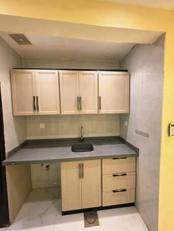 Al Malaz, Apartments/Houses, SAR 28000/year,  1 BR,  Apartment In Al Malaz (Officers) District, In A Very Prime Location, Close To King Abdul